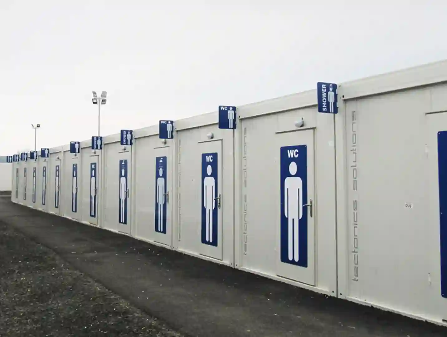 Container-fuer-Fluechtlinge-1