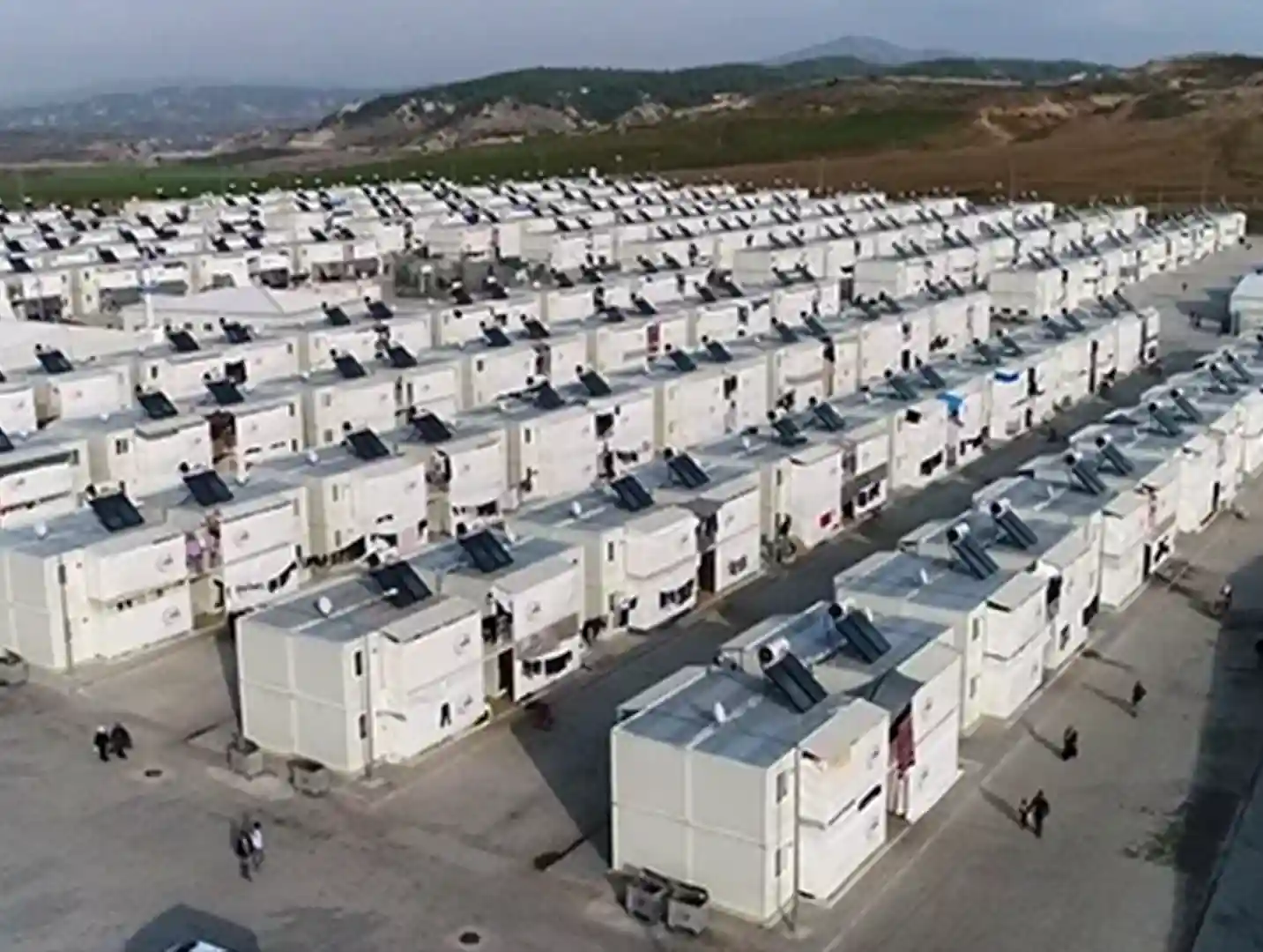 Container-fuer-Fluechtlinge-6